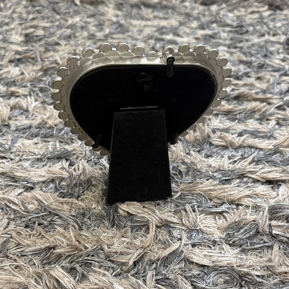 New ! Heart Shaped Pearl Photo Frame - Picture 3 of 5